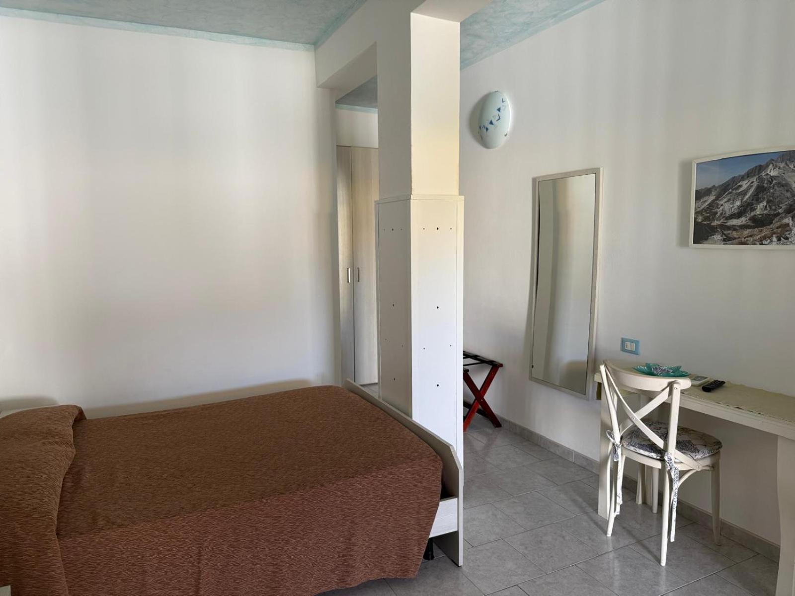 Hotel Bagno Stella Del Mare Marina Di Carrara Zimmer foto